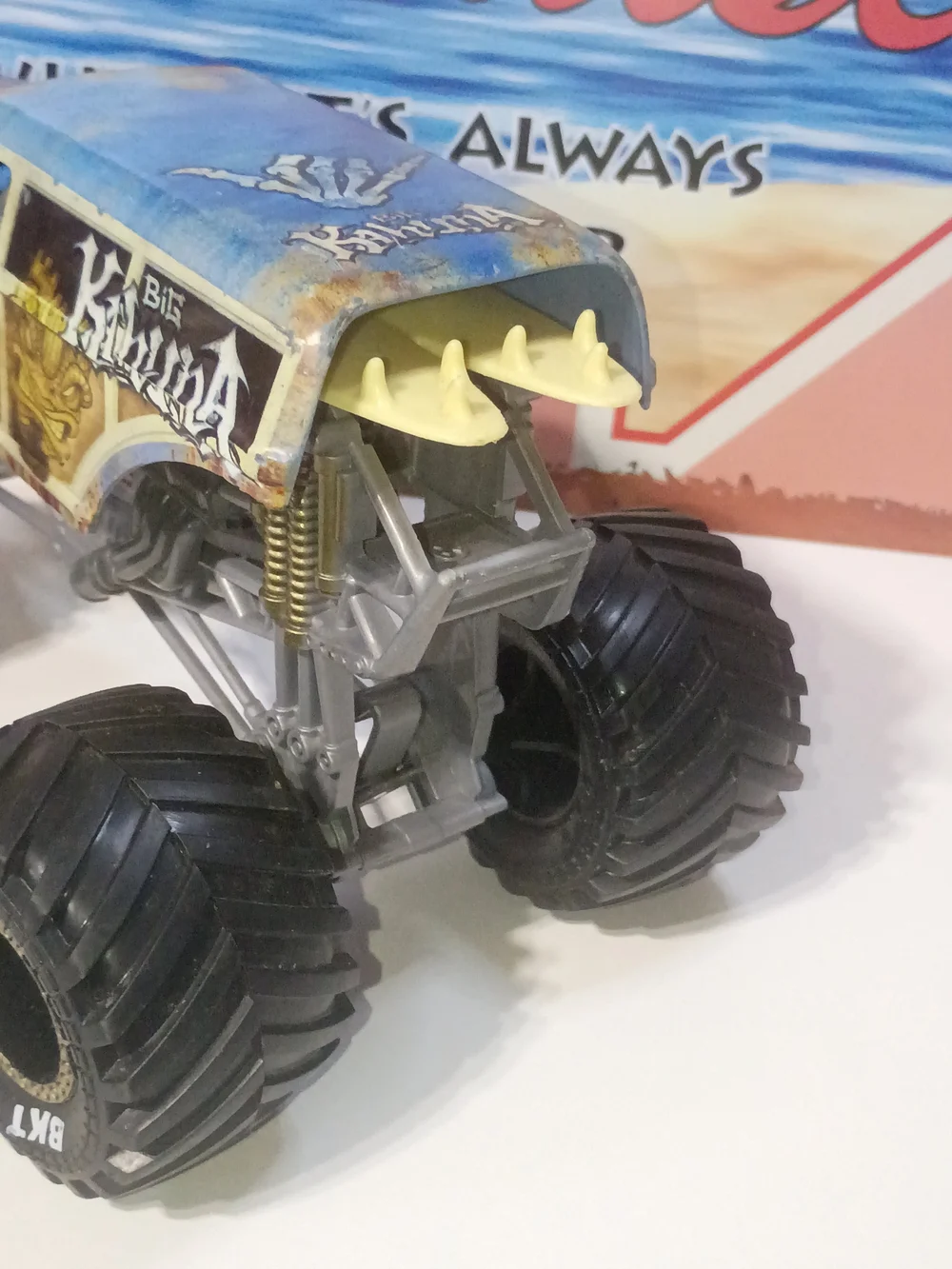 Spin Master Monster Jam Big Kahuna 1/24 Scale